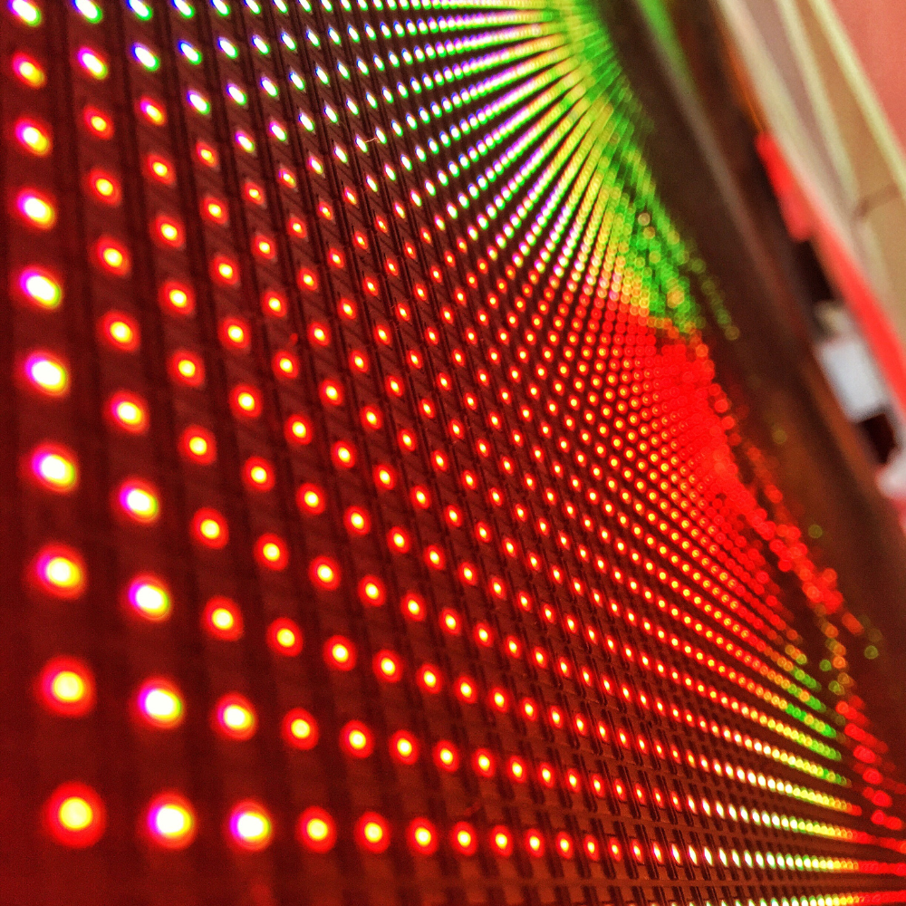Expertos en tecnología LED y soluciones audiovisuales
